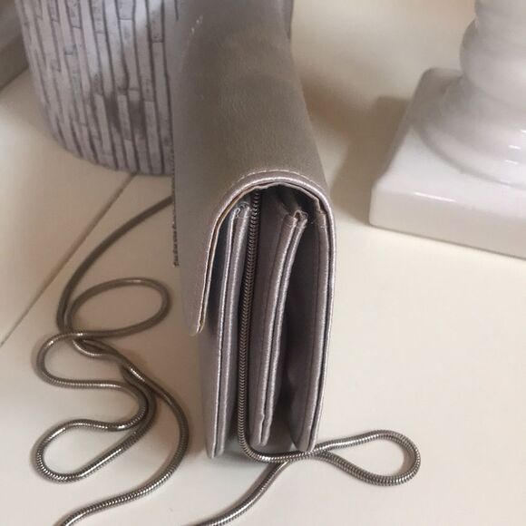 ELAN FORMAL RHINESTONE VINTAGE SILVER SATIN MINI BAG PURSE CHAIN WEDDING PARTY - Picture 3 of 8